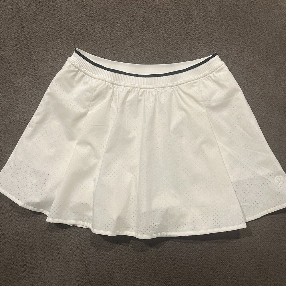 NWOT Lululemon Perforated Narrow Waistband Tennis Skirt - Size 6